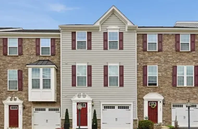 105 TROUT LILY DR, LAKE FREDERICK, VA, 2..., Lake Frederick, VA 22630