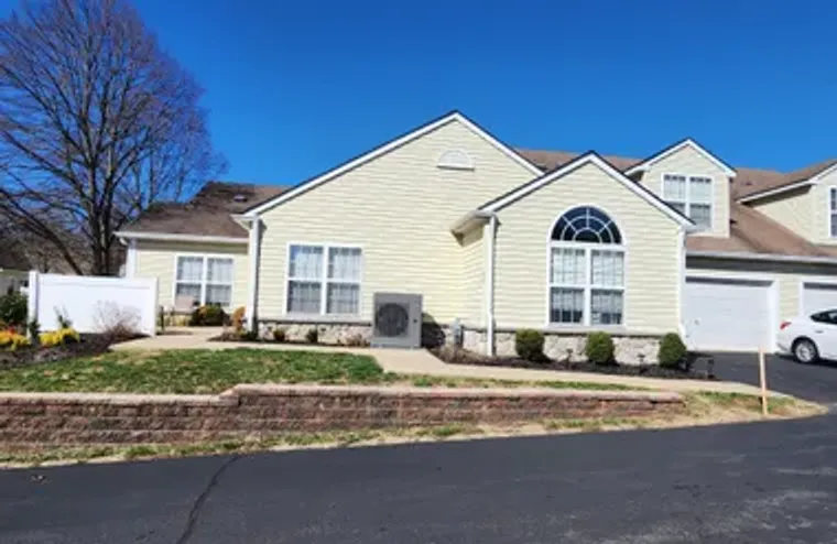 32 TRADITIONS WAY, LAWRENCEVILLE, NJ, 08..., Lawrenceville, NJ 08648