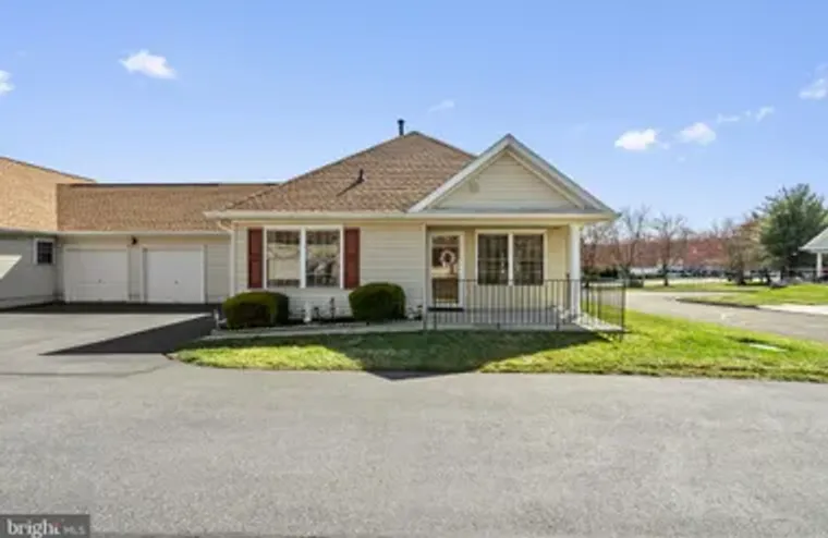 80 AVENROWE CT, FAIRLESS HILLS, PA, 1903..., Fairless Hills, PA 19030