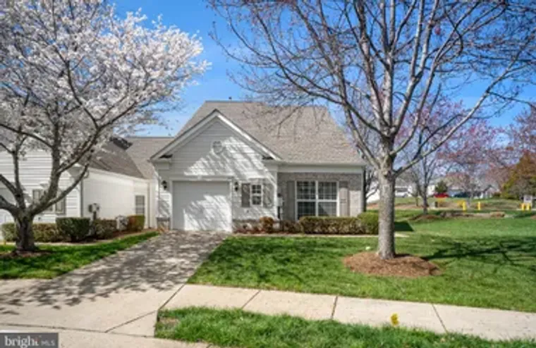 10 HARTFORD WAY 49-3, FREDERICKSBURG, VA..., Fredericksburg, VA 22406