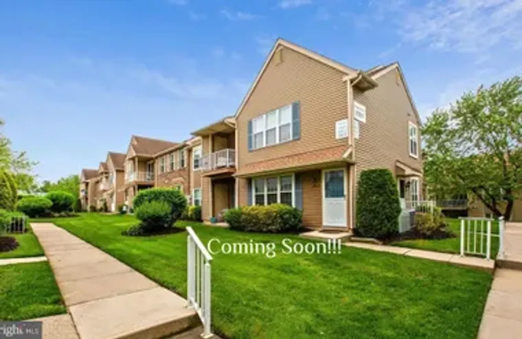1015 SCOTSWOOD CT B, MOUNT LAUREL, NJ, 0..., Mount Laurel, NJ 08054