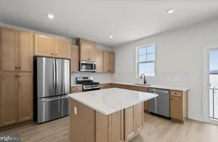 121 CHECKERSPOT, LAKE FREDERICK, VA, 226..., Lake Frederick, VA 22630