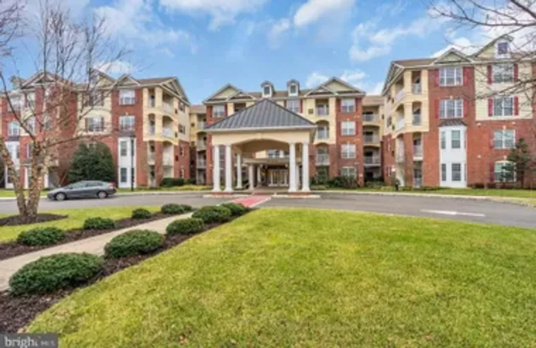 1114 COLTS CIR B, LAWRENCE TOWNSHIP, NJ,..., Lawrence Township, NJ 08648