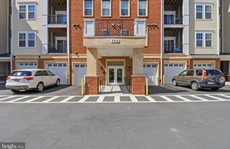 700 MOUNT AIRY TER 301, LEESBURG, VA, 20..., Leesburg, VA 20176