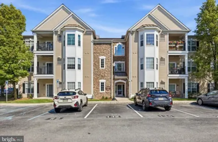 121 E CREEKSIDE DR 121, BROOKHAVEN, PA, ..., Brookhaven, PA 19015