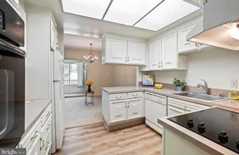 3320 GLENEAGLES DR 68-2A, SILVER SPRING,..., Silver Spring, MD 20906