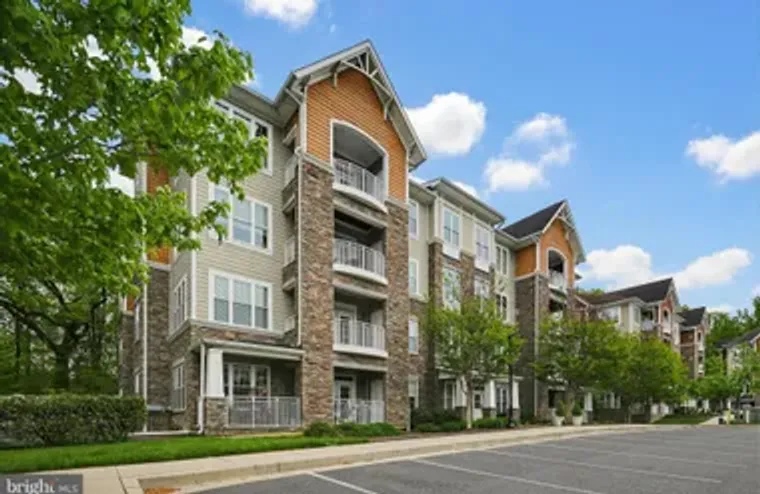 11 CLAY LODGE LN 403, CATONSVILLE, MD, 2..., Catonsville, MD 21228
