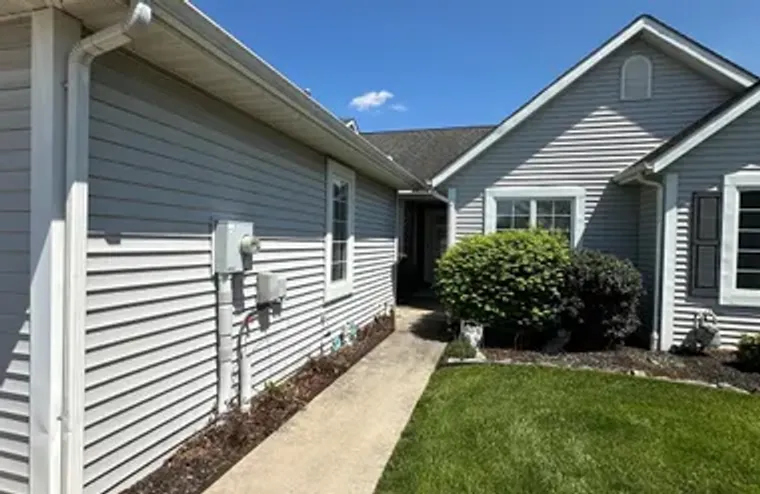 3822 FARMSTEAD DR, FAYETTEVILLE, PA, 172..., Fayetteville, PA 17222