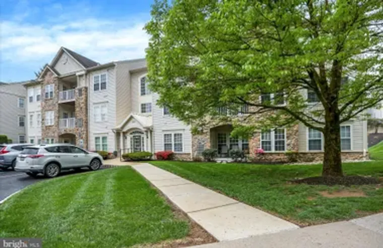 100 EVODIA CIR 304, WARRINGTON, PA, 1897..., Warrington, PA 18976