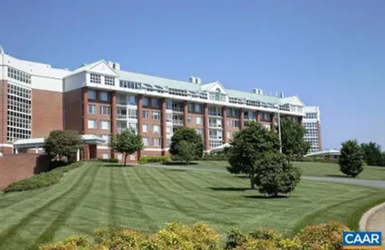 500 CRESTWOOD DR 2604, CHARLOTTESVILLE, ..., Charlottesville, VA 22903