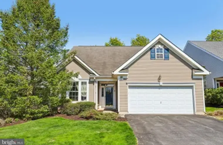 2141 FOUR SEASONS BLVD, MACUNGIE, PA, 18..., Macungie, PA 18062