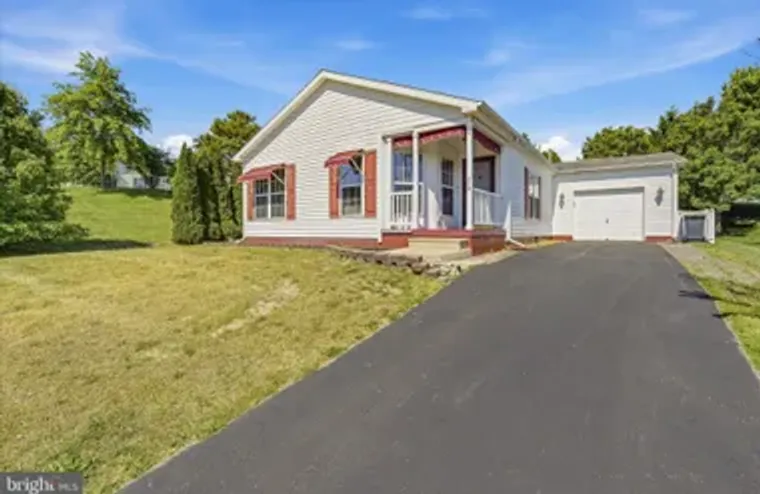 6 CHERRY HILL CT, MANAHAWKIN, NJ, 08050, Manahawkin, NJ 08050