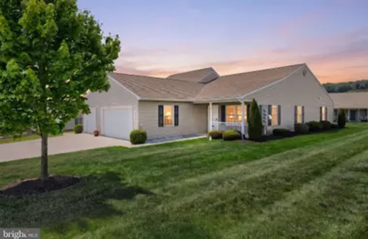 1392 CHAMI DR 180, SPRING GROVE, PA, 173..., Spring Grove, PA 17362