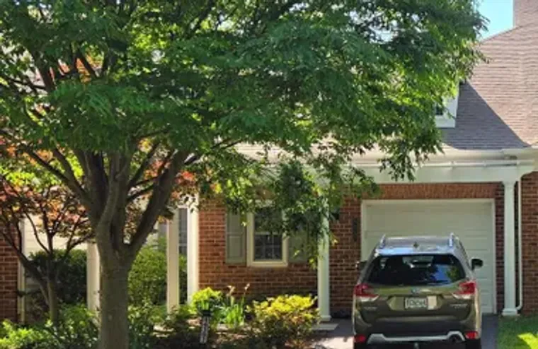 44397 OAKMONT MANOR SQ, ASHBURN, VA, 201..., Ashburn, VA 20147