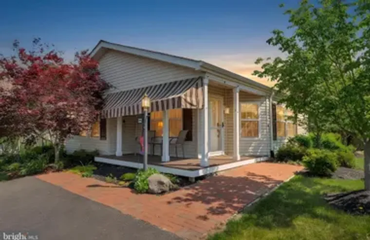 222 THRUSH CIR, NEW HOPE, PA, 18938, New Hope, PA 18938