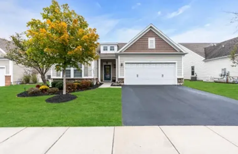 31 W DA VINCI WAY, FARMINGDALE, NJ, 0772..., Farmingdale, NJ 07727