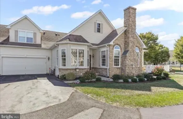 1072 BORDEAUX LN, PENNSBURG, PA, 18073, Pennsburg, PA 18073