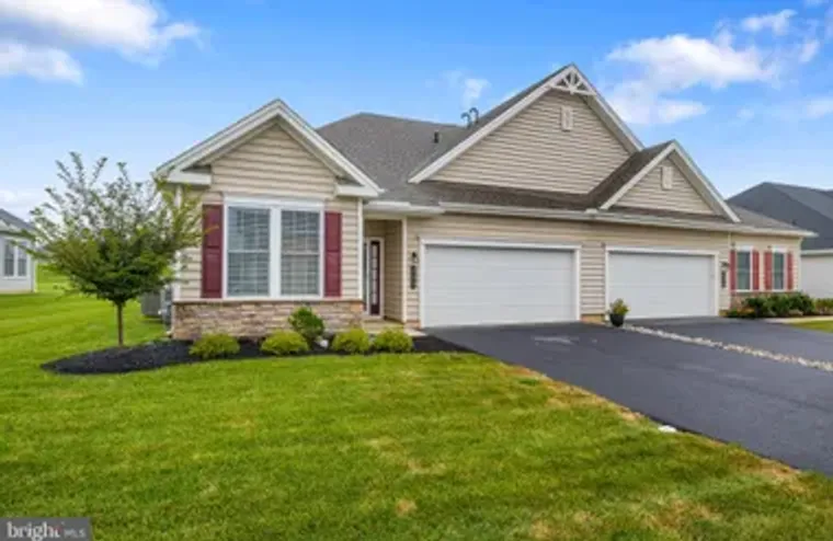 113 GARRISON DR, EAST PETERSBURG, PA, 17..., East Petersburg, PA 17520