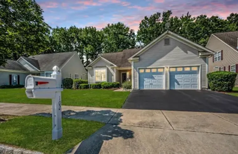 102 SPRINGMILL DR, MIDDLETOWN, DE, 19709, Middletown, DE 19709