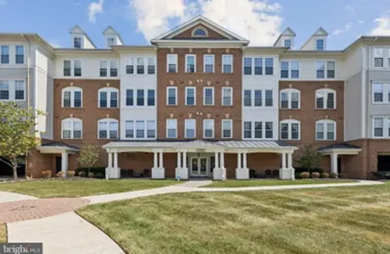 44485 CHAMBERLAIN TER UNIT 200, ASHBURN,..., Ashburn, VA 20147
