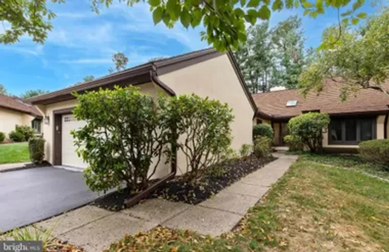 6 STEEPLECHASE LN, BLUE BELL, PA, 19422, Blue Bell, PA 19422