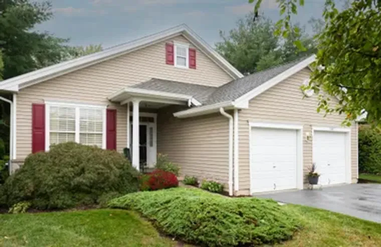 1467 QUAKER RDG # 1467, WEST CHESTER, PA..., West Chester, PA 19380