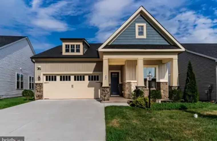 33 ROLLING HILLS WAY, GETTYSBURG, PA, 17..., Gettysburg, PA 17325