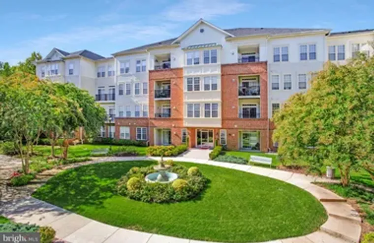 2550 KENSINGTON GDNS 205, ELLICOTT CITY,..., Ellicott City, MD 21043