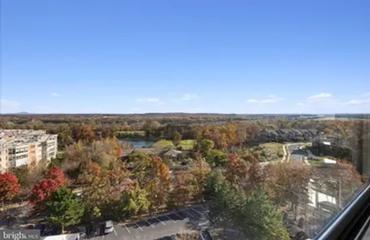 19385 CYPRESS RIDGE TER UNIT 907, LEESBU..., Leesburg, VA 20176