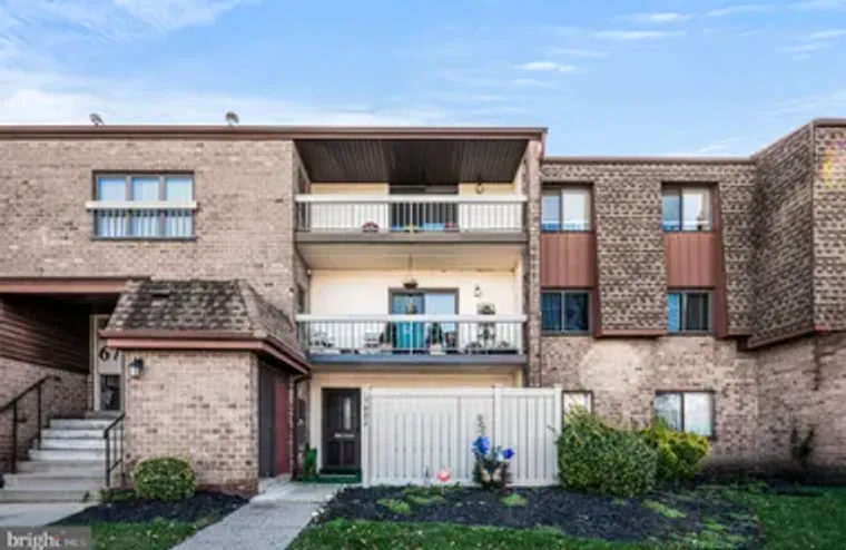 67002 DELAIRE LANDING RD 2, PHILADELPHIA..., Philadelphia, PA 19114