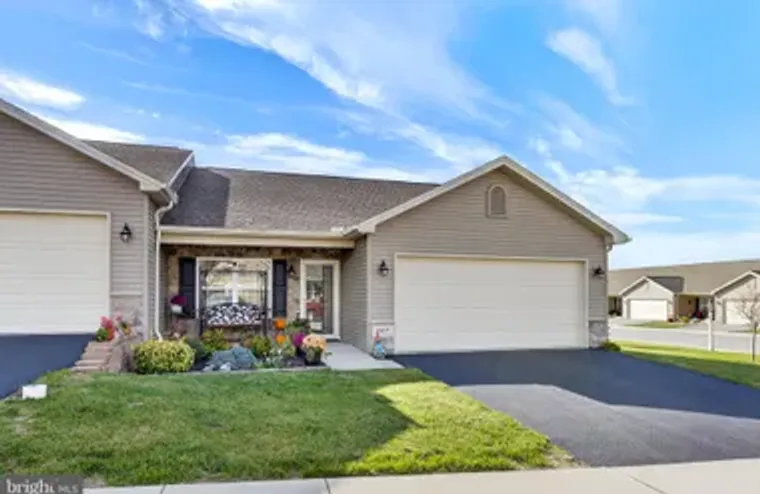 227 JUTLAND WAY, RED LION, PA, 17356, Red Lion, PA 17356