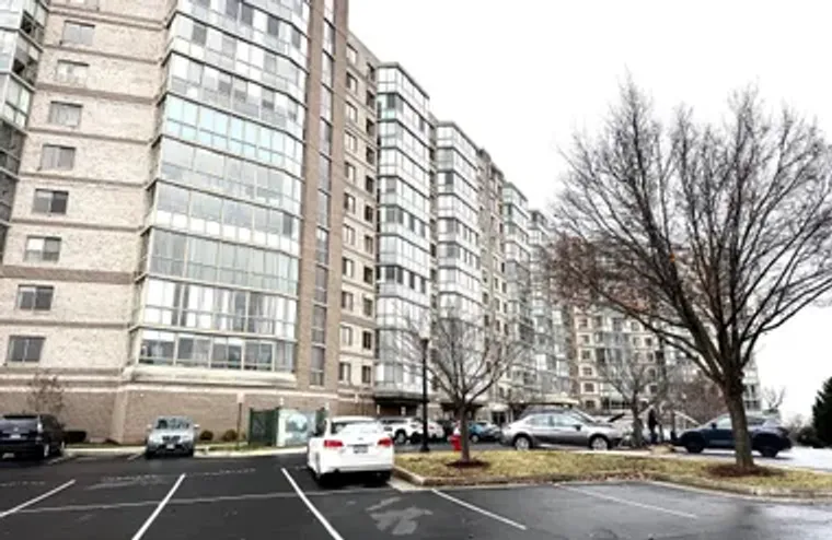 19355 CYPRESS RIDGE TER UNIT 503, LEESBU..., Leesburg, VA 20176