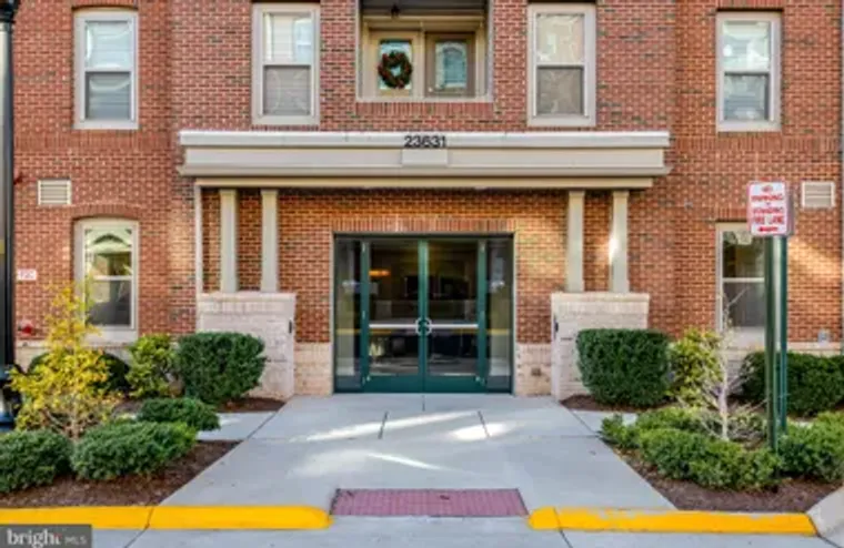 23631 HAVELOCK WALK TER 404, ASHBURN, VA..., Ashburn, VA 20148