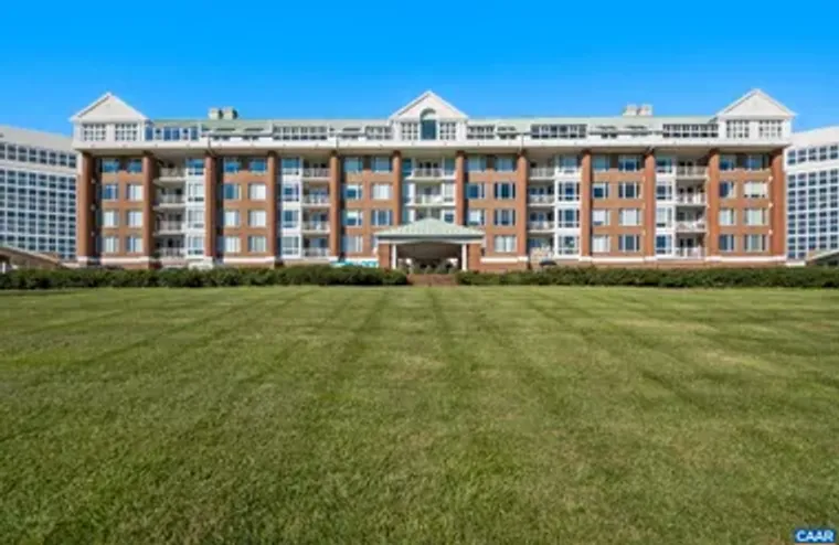 500 CRESTWOOD DR 2403, CHARLOTTESVILLE, ..., Charlottesville, VA 22903