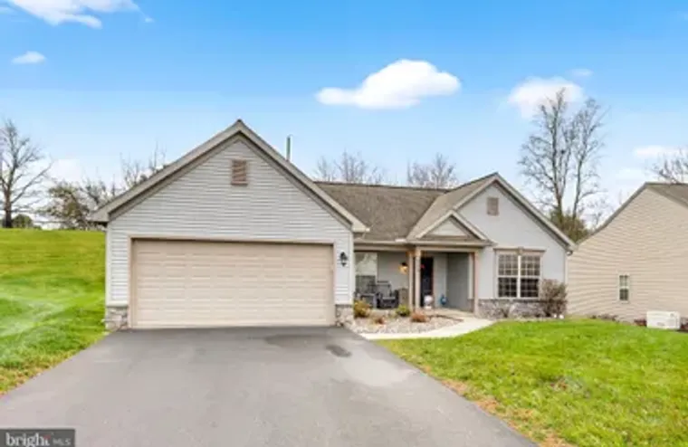 926 SWEETBAY LN, LEBANON, PA, 17046, Lebanon, PA 17046