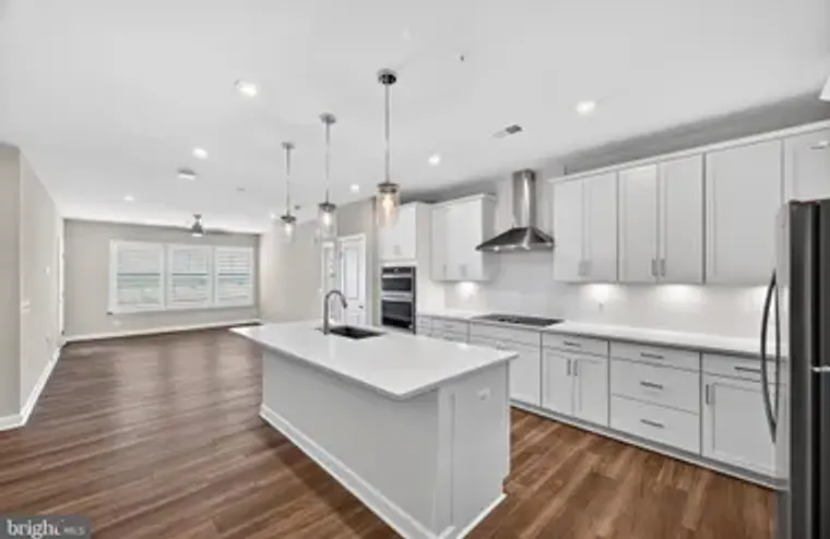 21630 HAWKSBILL HIGH CIR 405, STERLING, ..., Sterling, VA 20164