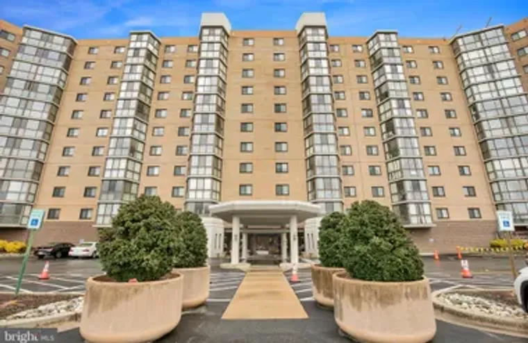 3330 N LEISURE WORLD BLVD 5-102, SILVER ..., Silver Spring, MD 20906