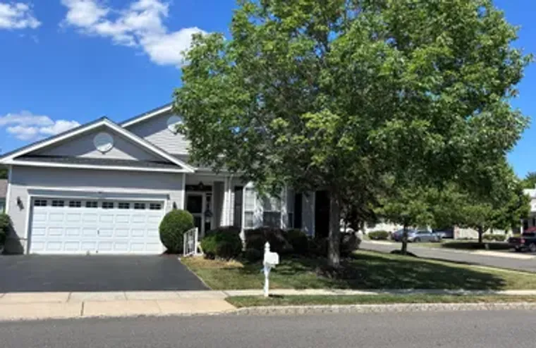 25 CHAMBER LN, COLUMBUS, NJ, 08022, Columbus, NJ 08022