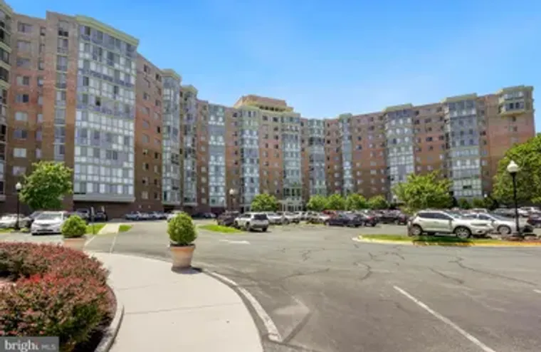 3100 N LEISURE WORLD BLVD 420, SILVER SP..., Silver Spring, MD 20906