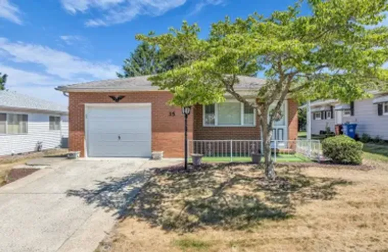 35 PUERTO VALLARTA ST, TOMS RIVER, NJ, 0..., Toms River, NJ 08757