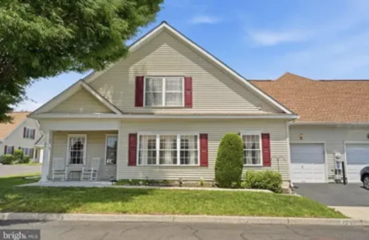 22 AVENROWE CT, FAIRLESS HILLS, PA, 1903..., Fairless Hills, PA 19030