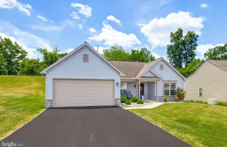 926 SWEETBAY LN, LEBANON, PA, 17046, Lebanon, PA 17046