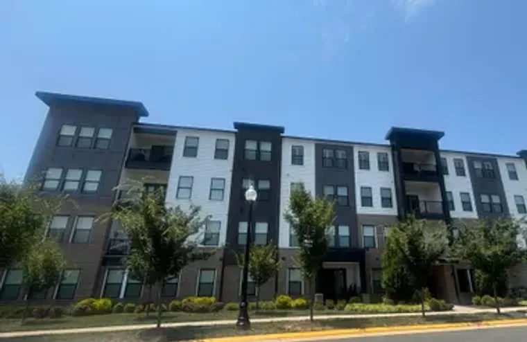 23639 GOLDEN EMBERS SQ 302, ASHBURN, VA,..., Ashburn, VA 20148