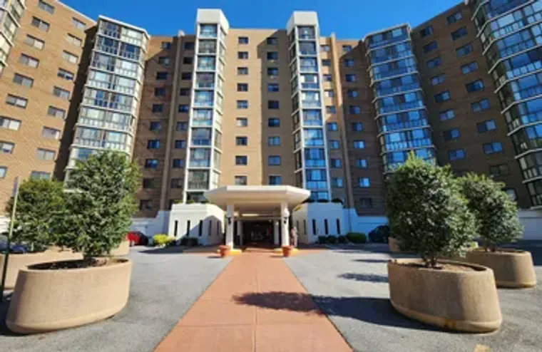 3330 N LEISURE WORLD BLVD 5-415, SILVER ..., Silver Spring, MD 20906