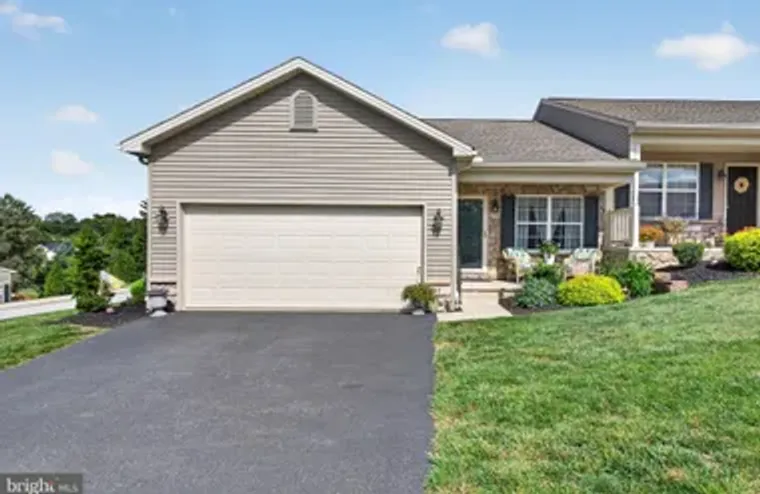 107 SHETLAND DR 106, RED LION, PA, 17356, Red Lion, PA 17356