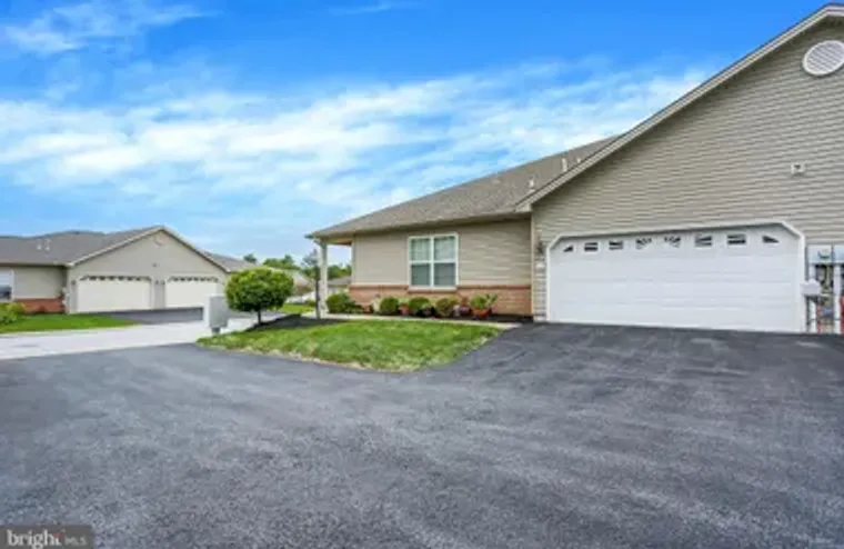 182 MEADOWVIEW DR, HARRISBURG, PA, 17111, Harrisburg, PA 17111
