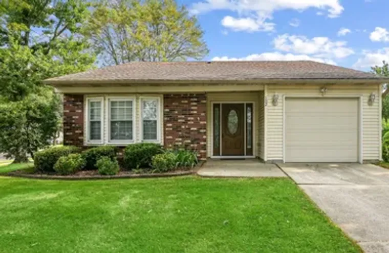 102 DEEP HOLLOW CIR, COLUMBUS, NJ, 08022, Columbus, NJ 08022