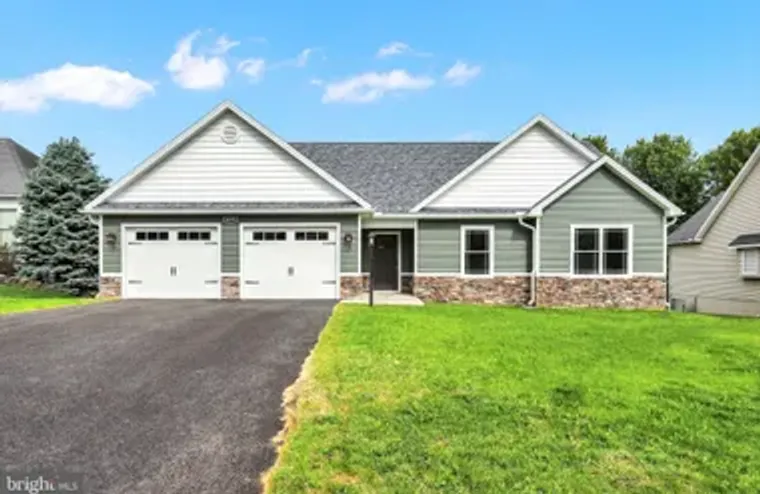 6279 OAK LEAF LN N, FAYETTEVILLE, PA, 17..., Fayetteville, PA 17222