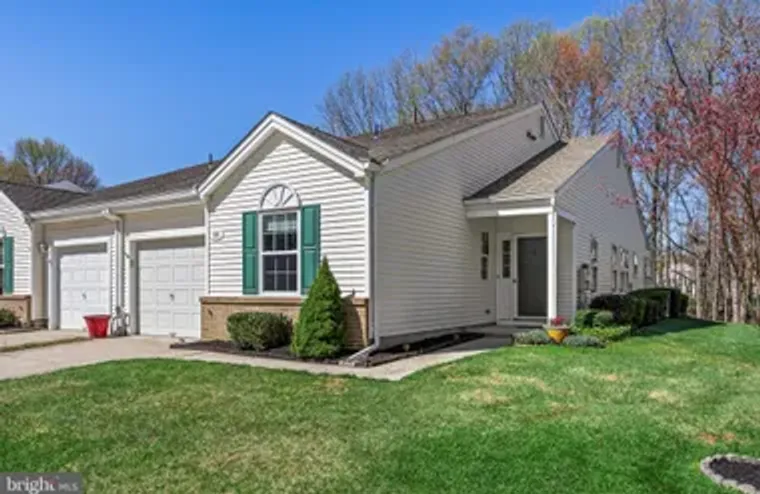 11 BITTERSWEET PL, MOUNT LAUREL, NJ, 080..., Mount Laurel, NJ 08054