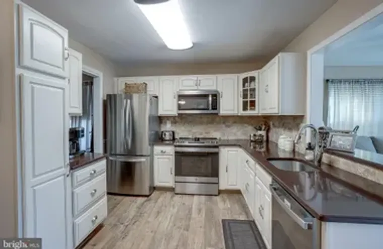 32 FINCHLEY CT, SOUTHAMPTON, NJ, 08088, Southampton, NJ 08088